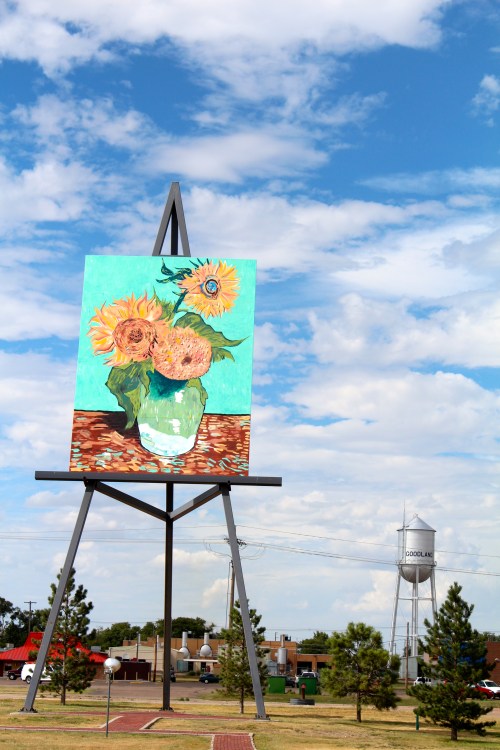 World's biggest easel in Goodland, Kansas