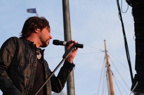 It turns out that Noah Hunt is the lead singer of The Kenny Wayne Shepherd Band. News to me!